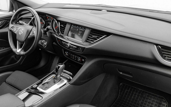 Opel Insignia cena 63850 przebieg: 184089, rok produkcji 2020 z Bierutów małe 667